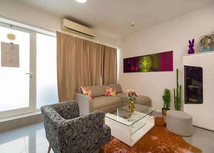 Beautiful New Studio Near Center Apartman